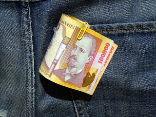 Old romanian money. Currency of Romania, 100 000 lei bills of Romania
