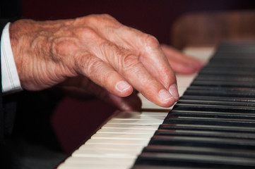 Fototapeta premium hands playing piano