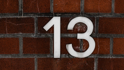 Hausnummer 13