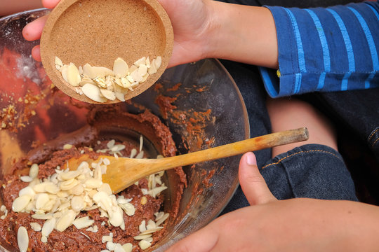 รูปภาพAmous เลือกดูภาพถ่ายสต็อก เวกเตอร์ และวิดีโอ248 Adobe Stock