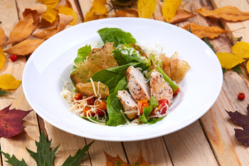 salad with chicken