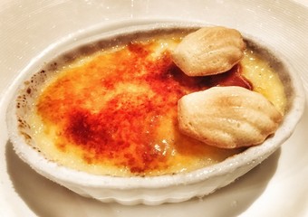 Creme Brulee Dessert
