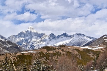 Fototapeta na wymiar Mount Siguniang - 6 250 meters above sea level, Sichuan, China