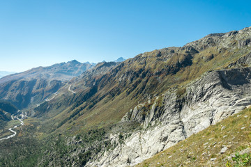Fototapeta na wymiar View of the Swiss Alps in autumn