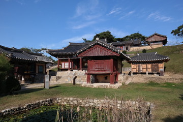 Fototapeta na wymiar Namgyeseowon Academy 