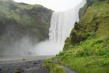 Wasserfall Skógafoss / Süd-Island