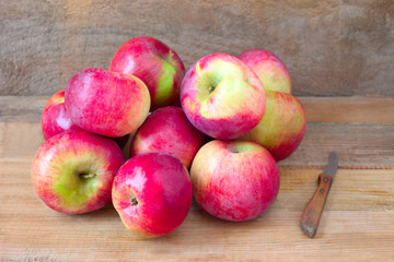 Rote Lobo Äpfel