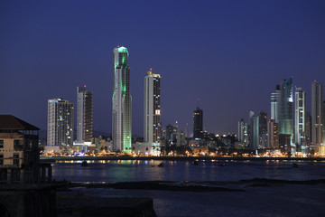 Fototapeta na wymiar Panama City Skyline At Night