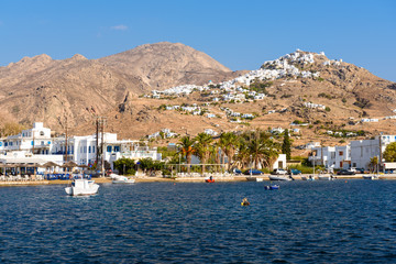 Obraz premium Beautiful bay and coast of Serifos island in summer day. Greece