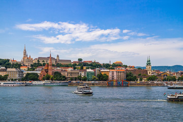Fototapeta premium Cityscape of historical district in Budapest city on bank of Danube river, Hungary