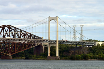 bridge in quebec city