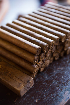 Pile of nicaraguan cigars.