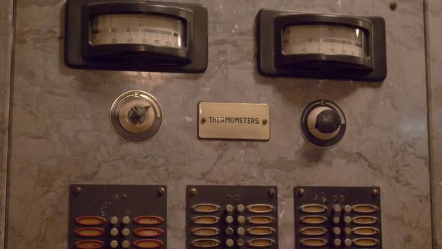A shot of a vault mechanism with thermometers in the Bazel, in Amsterdam at the Vijzelssgracht.