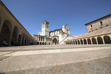 Assisi, cathedral, architecture