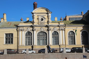 Fototapeta na wymiar old houses in Saints-Petersburg Russia