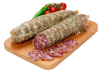 Salame su tagliere di legno