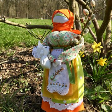 Poup&eacute;es russes, f&ecirc;te de P&acirc;ques, f&ecirc;te de printemps, faite mains