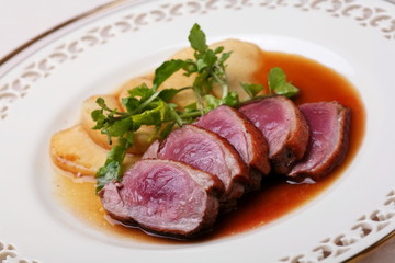 鴨肉のロースト