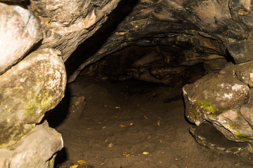 Скальная пещера