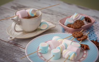marshmallow and cookies