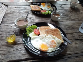 breakfast with fried eggs