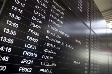 Obraz premium Boarding time monitor screens