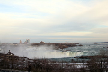 Naklejka na ściany i meble View of the Horseshoe Fall in Niagara Falls, Ontario, Canada.