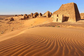 Pyramids in desert © Cavan for Adobe