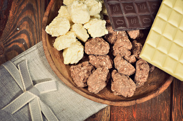 cookies on plate