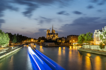 Fototapeta na wymiar Notre Dame Paris France
