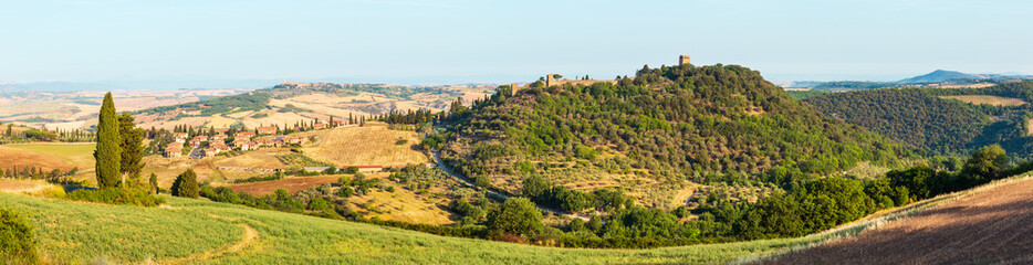 Fototapeta na wymiar Tuscany countryside, Montepulciano, Italy