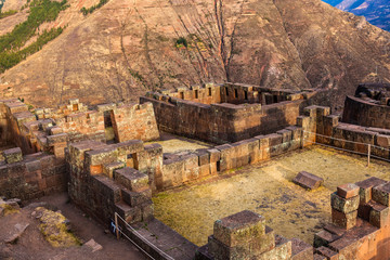 Pisac: SECTOR OF INTIHUATANA