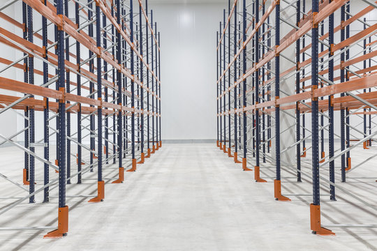 New empty industrial warehouse