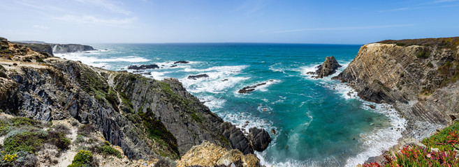 Panorama of rocky beach, Zambujeira do Mar, Odemira, Alentejo, Vicentine coast of Portugal © Jennifer Jean