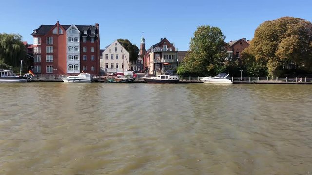 Housing next to the Leda river in Leer Germany