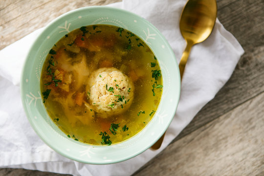 Matzoh Ball Soup For Passover