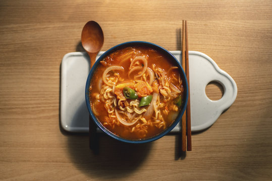 토마토 라면 (Tomato ramen)