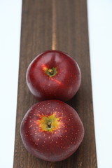 りんご　下　タテ