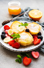 Delicious pancakes with berries