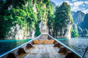 Boat Trip in Khao Sok National Park, Thailand © Magdalena