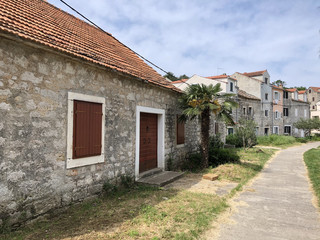 Housing in Zlarin