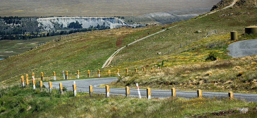 Fototapeta na wymiar Scenic Mountain Road near Lake Tekapo in NZ