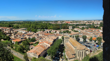 Fototapeta na wymiar panorama depuis les murailles de Carcassonne