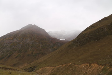 Amazing view of mountains