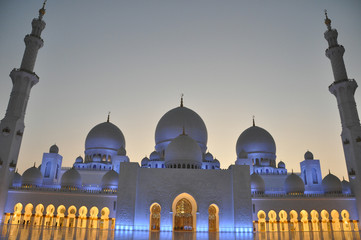 Sheik ZAhyed Grand Mosque in Abu Dhabi,