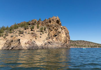 Kayaking Prineville Reservoir in summer