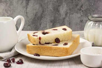 Red wine cranberry toast
