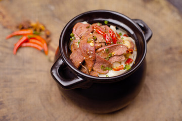 Spicy pork slices