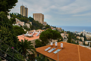 Fototapeta na wymiar Mount Carmel in Haifa sity