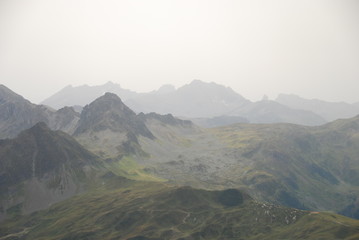 Advection de sable du Sahara sur les sommets de Savoie